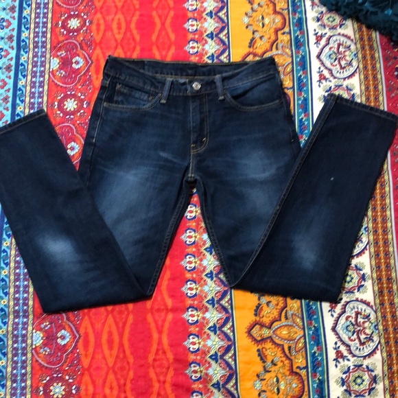 LEVI'S MEN’s JEANS STYLE 511. 31x32. DISTRESSED &EUC. SLIM FIT W/A GREAT TAPER.! - Picture 2 of 5